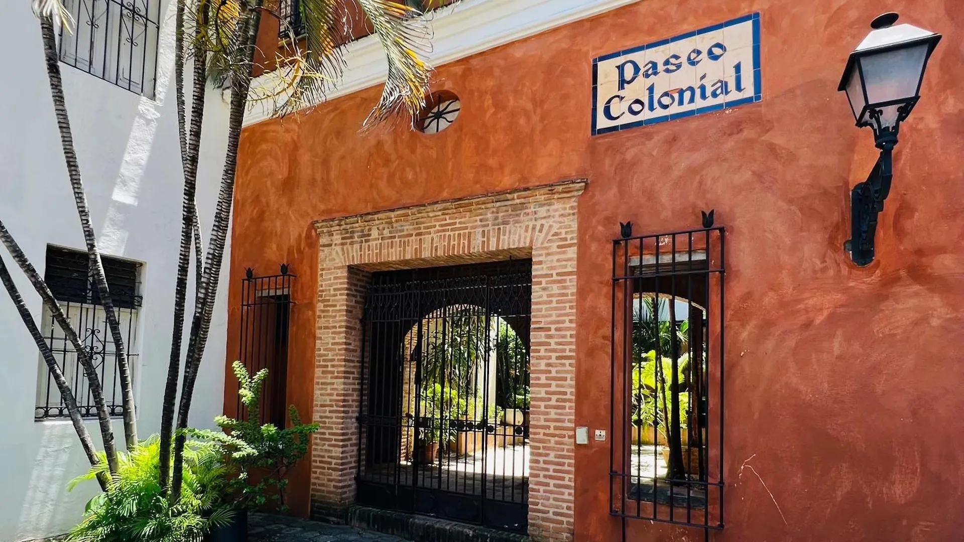 Paseo Colonial - El Monasterio Apartment Santo Domingo