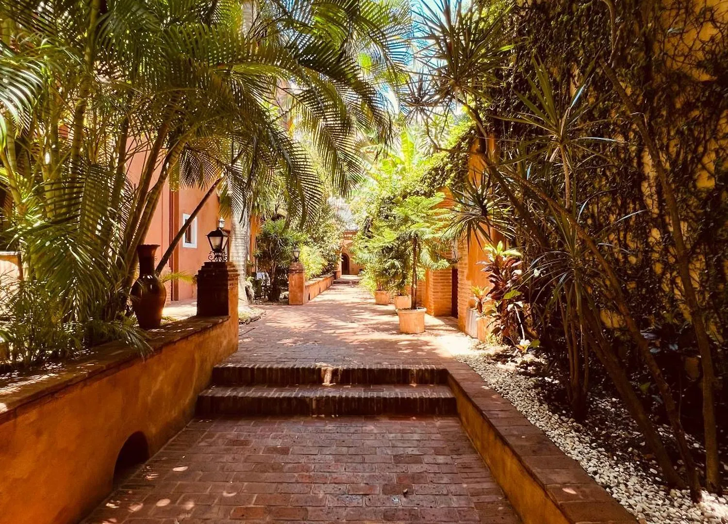 Paseo Colonial - El Monasterio Apartment Santo Domingo